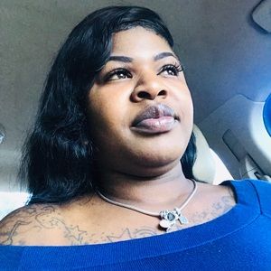 Meet your Posher, Janet